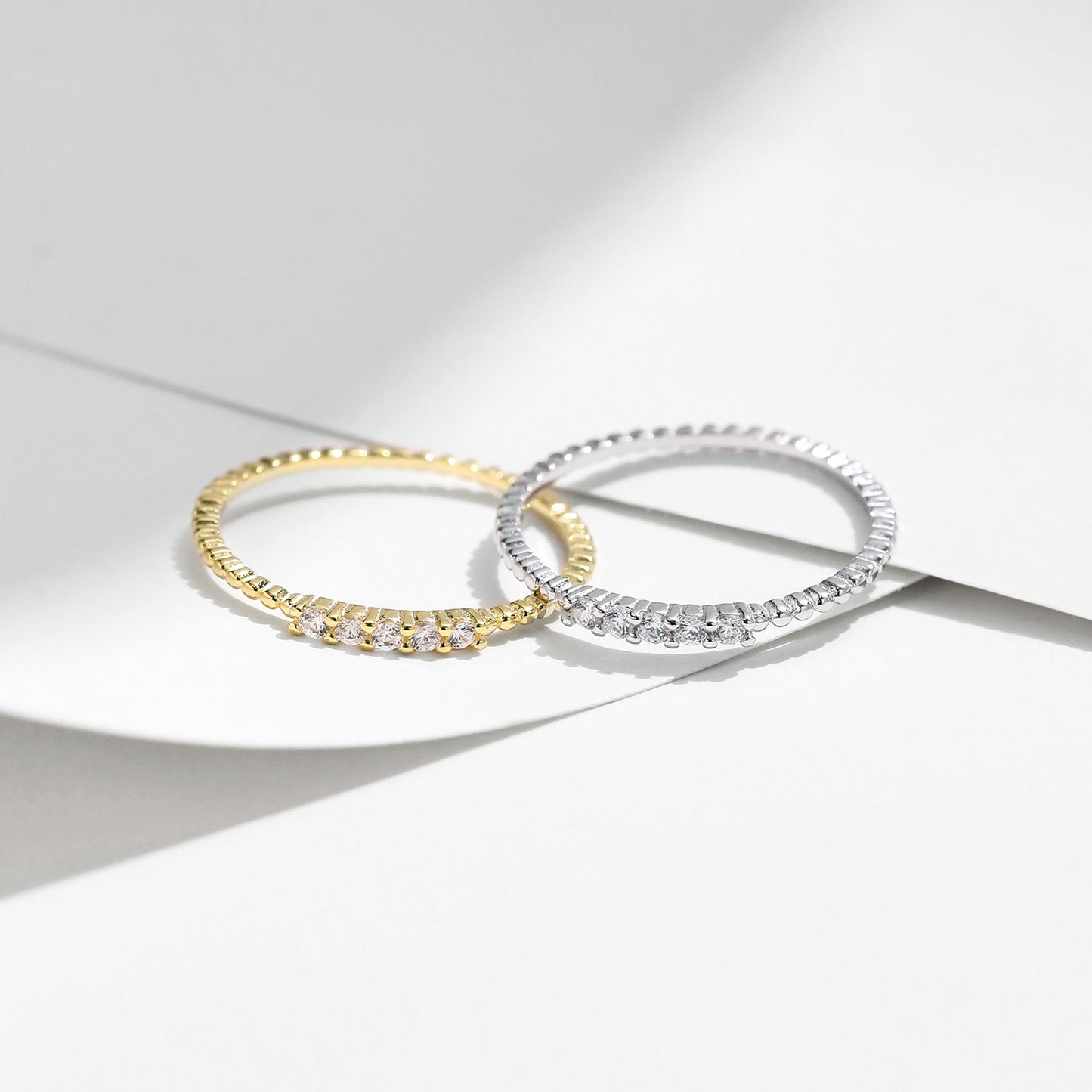 Planderful Moissanite Sparkling Ring – Elegant Business Style with VVS1 Clarity