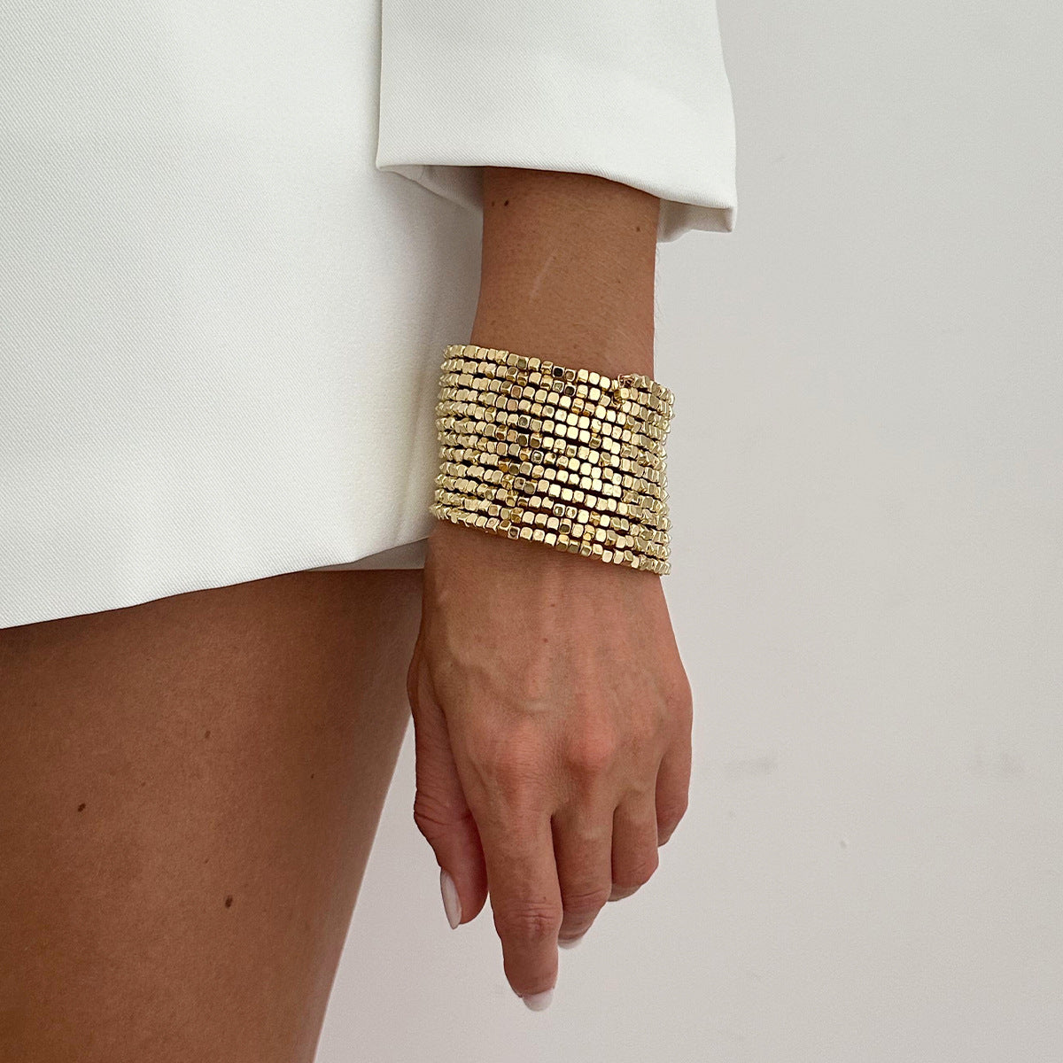 Planderful Vienna Verve Elastic Silver Beaded Bracelet For Women Retro Square Design Statement Jewelry