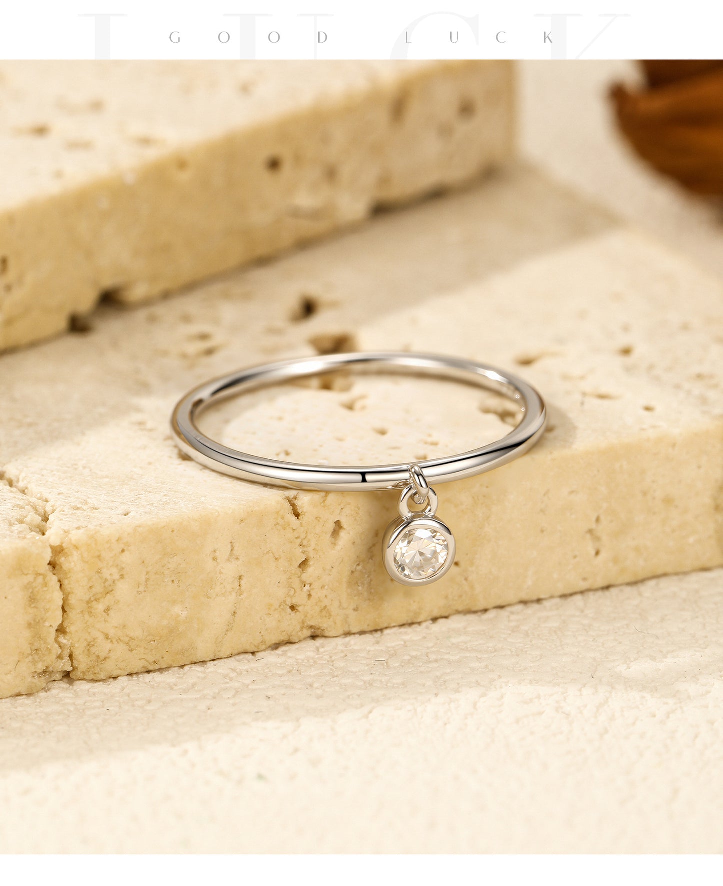 Planderful Moissanite Sparkling Ring – Elegant Sterling Silver Design