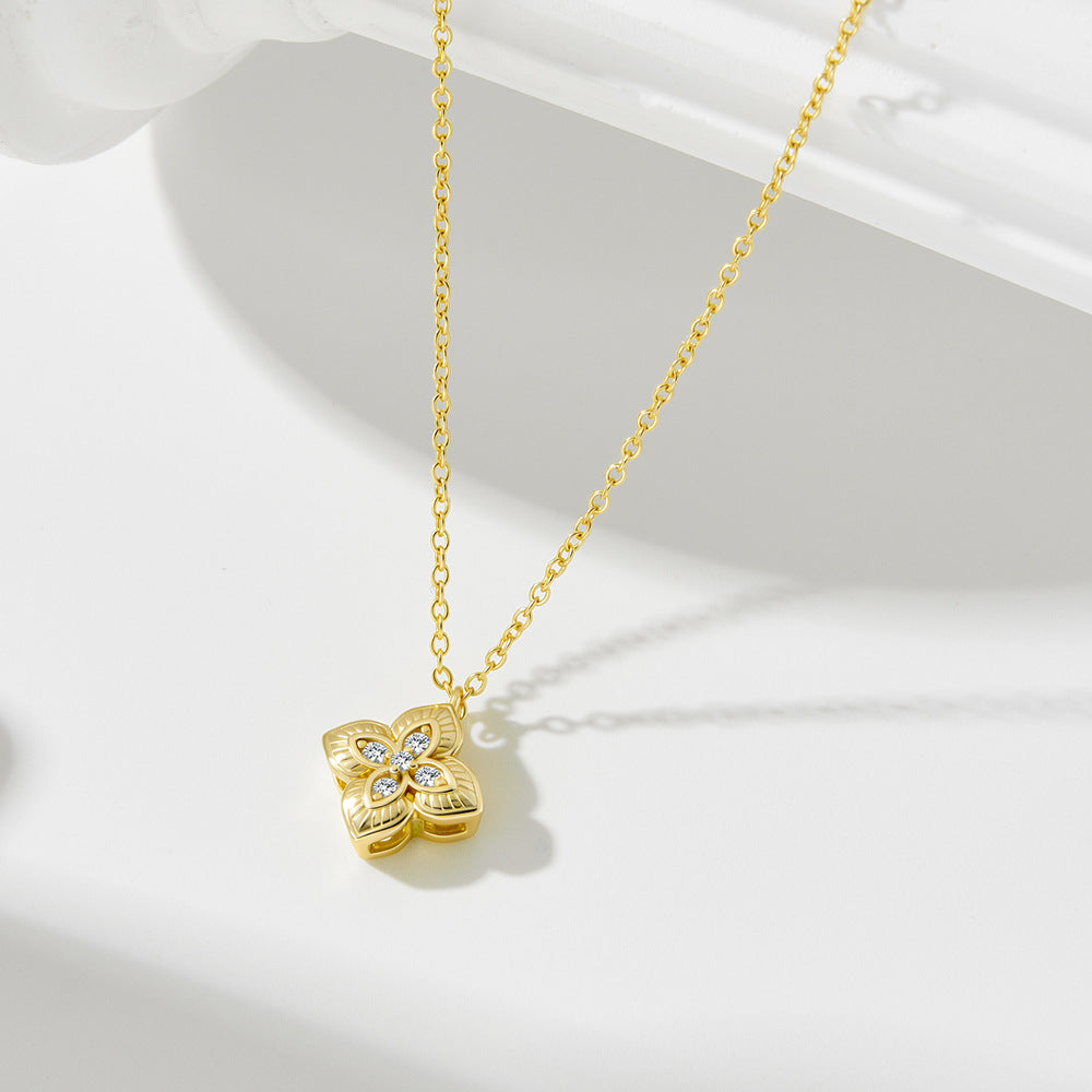 Wind Four-Leaf Clover Pendant Necklace 925 Sterling Silver Inlaid Zircon