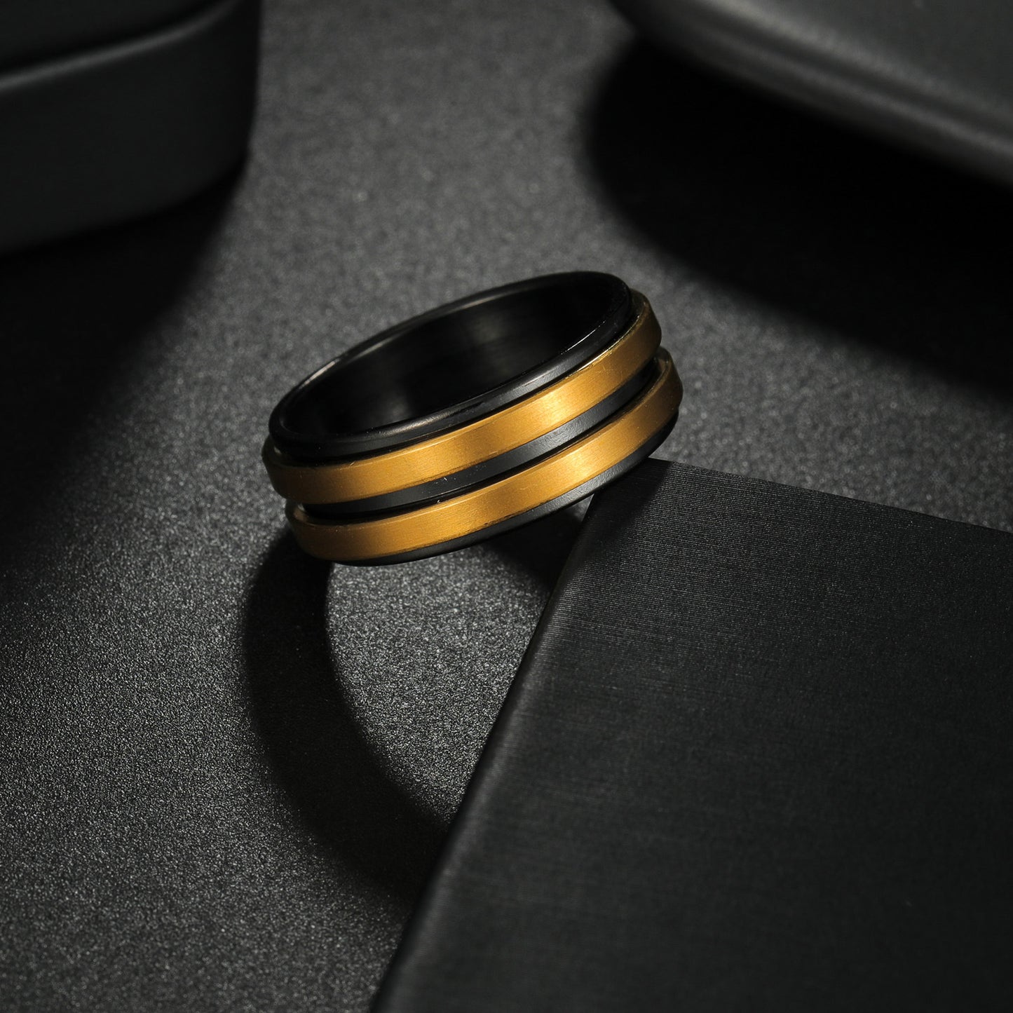 Planderful Two Tone Rotating Ring Stress Relief Unisex Titanium Steel Decompression Jewelry