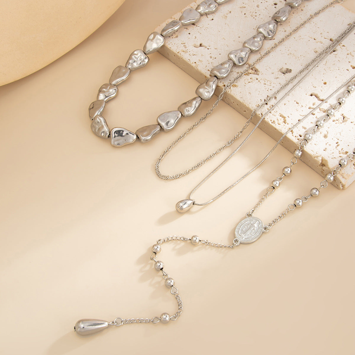 Geometric Teardrop Layered Necklace
