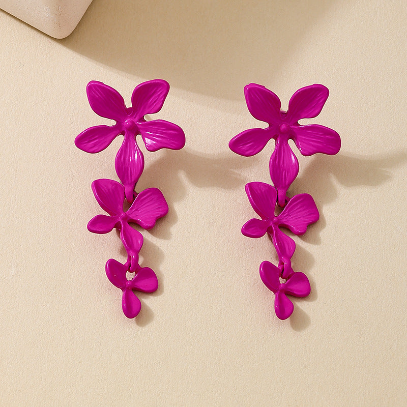 Planderful Vienna Verve Earrings – Fashionable Retro Metal Design