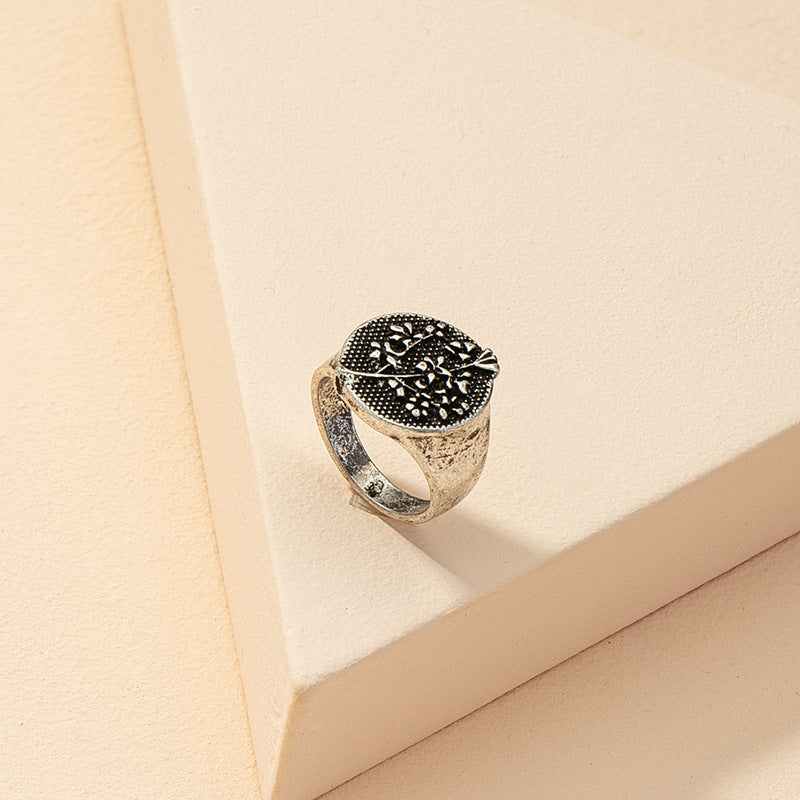 Floral Retro Ring - Vienna Verve Collection