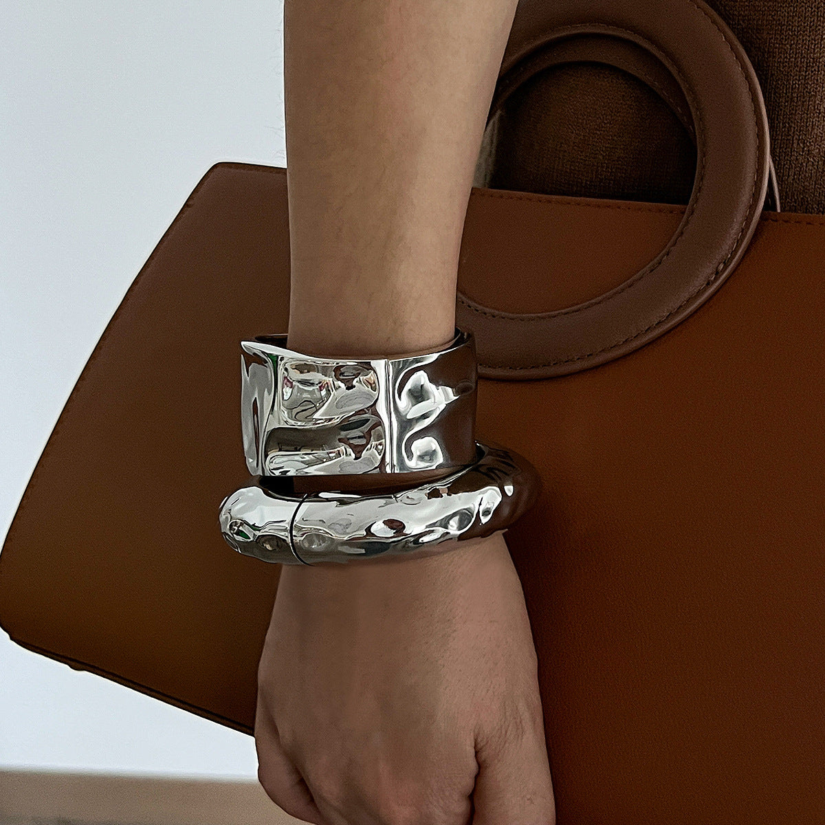 Bracelet Liquid Metal Smooth Spring Bracelet Geometric Wind Texture Wide Bracelet
