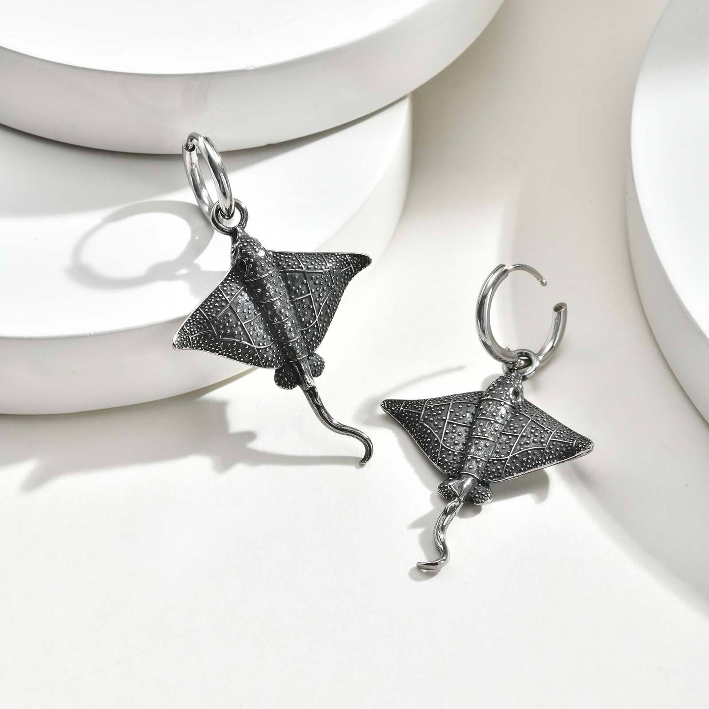 Planderful Mens Trendy Stainless Steel Devil Fish Earrings