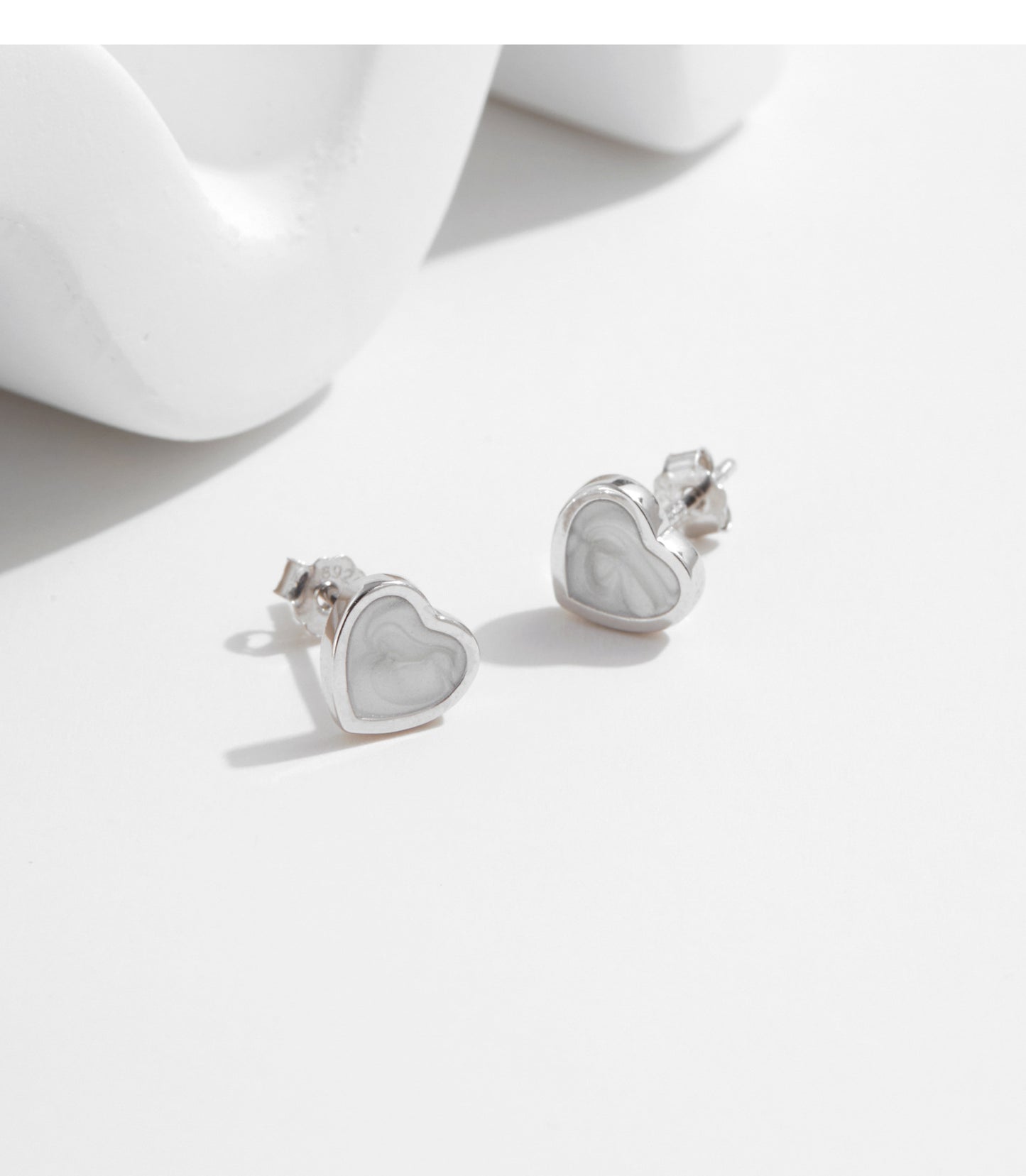 Planderful Everyday Genie Earrings – Sweet Fairy Love Heart-Shaped Design