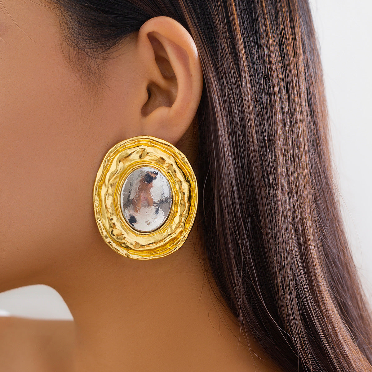 Planderful Vienna Verve Earrings – Retro Versatile Design