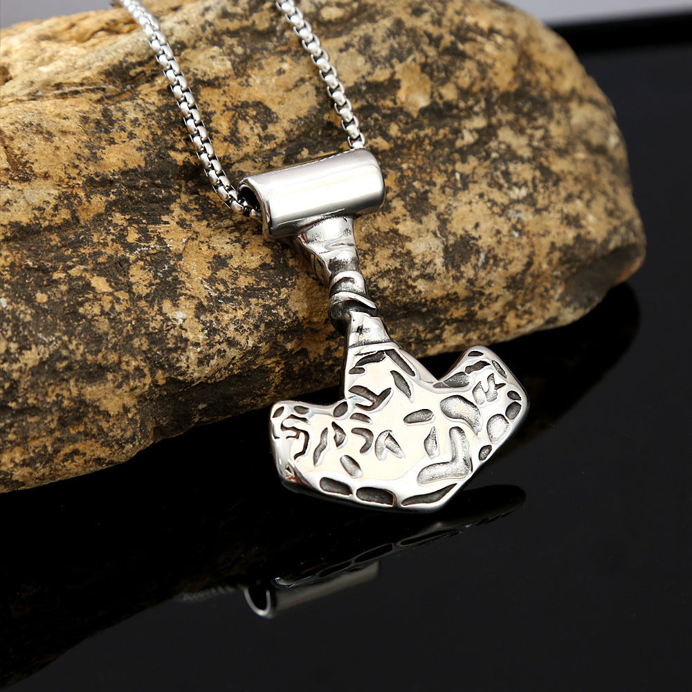 AliExpress Hot Sale Titanium Steel Compass Rune Necklace