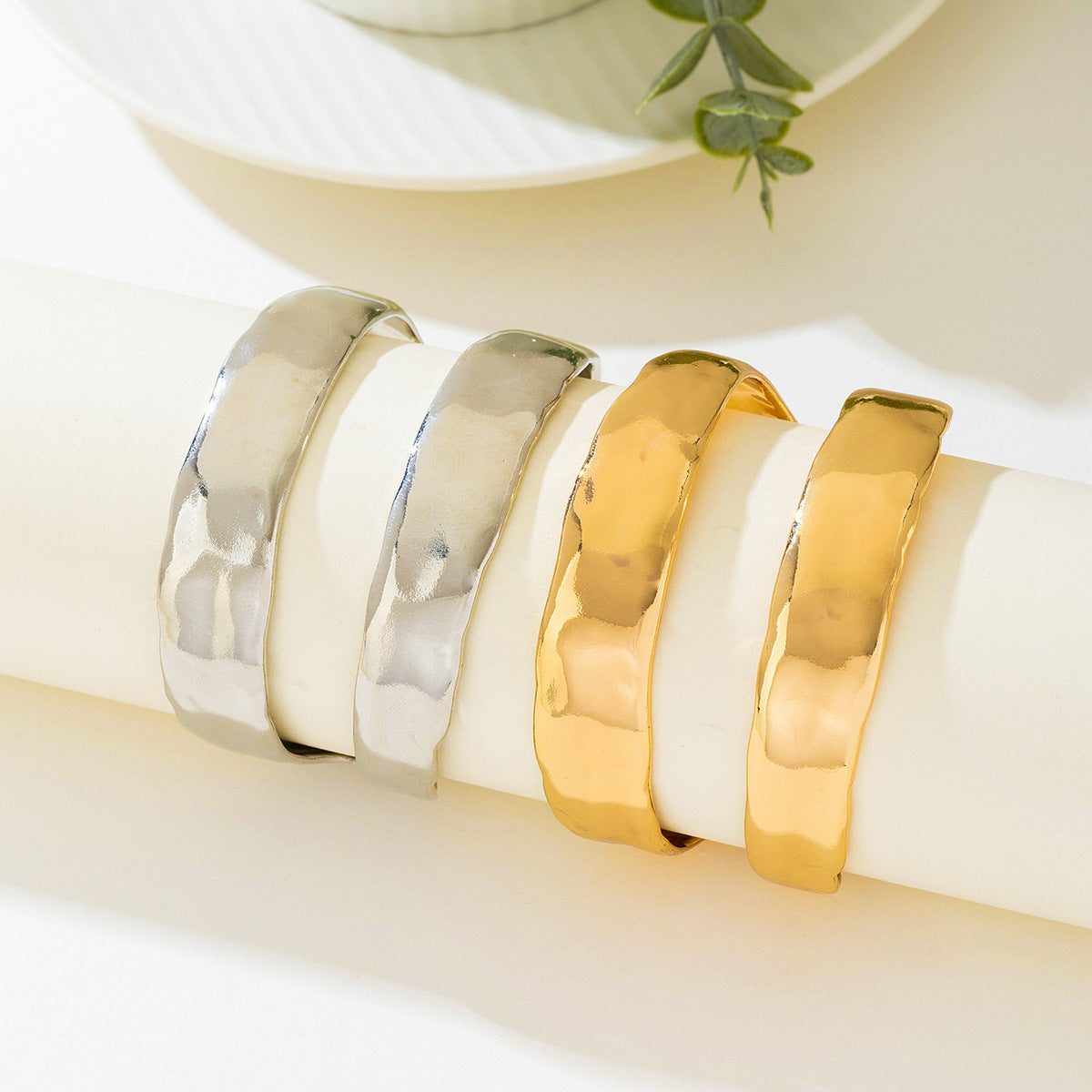 Planderful Vienna Verve Bracelet – Elegant Double-Layered Metal Geometry Design