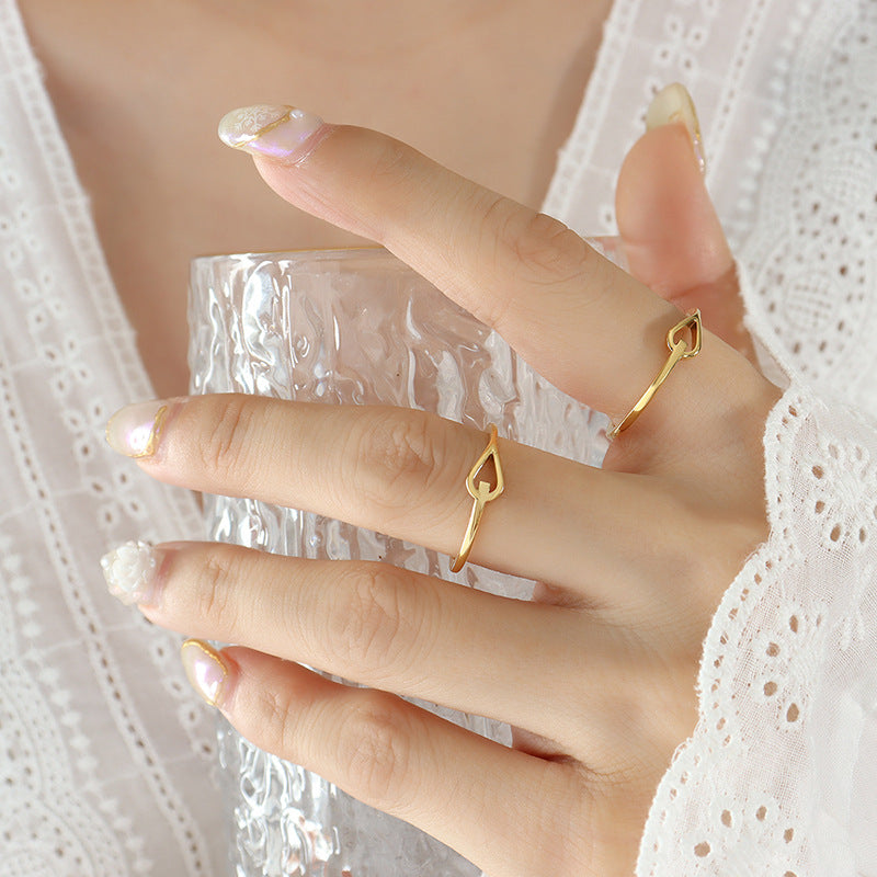 Exquisite Hollow Love Ring Plated with 18K Gold - Everyday Genie Collection