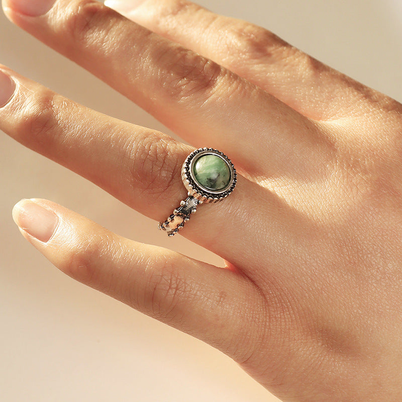 Wholesale Retro Green Stone Ring with Cross-Border Design