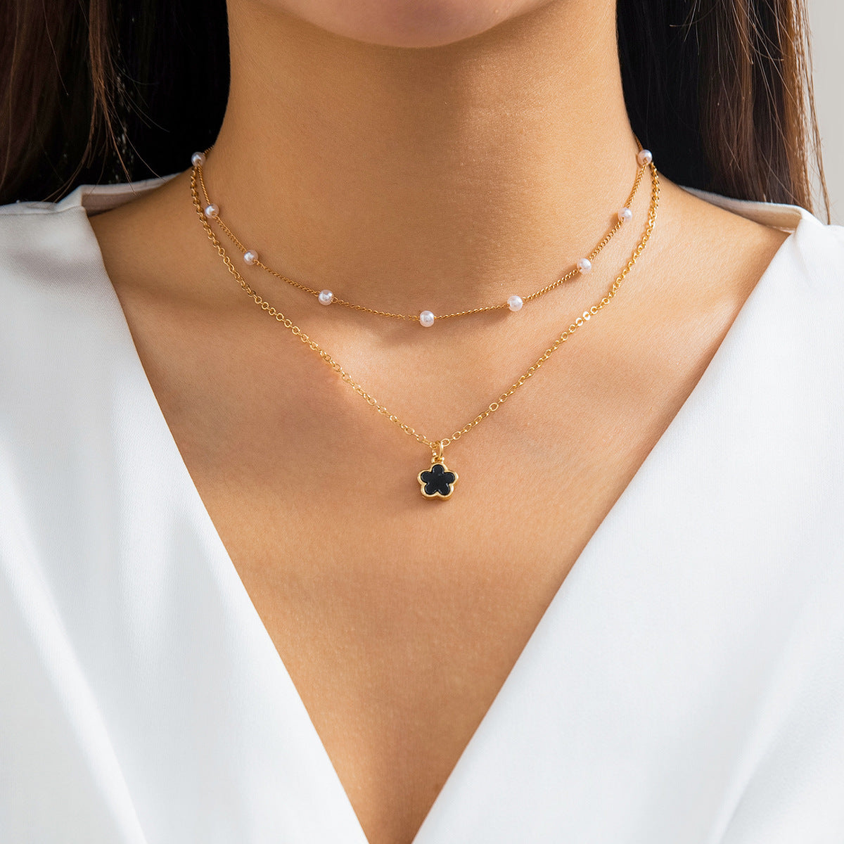 Five-Petal Blossom Necklace Featuring Faux Pearl Beads