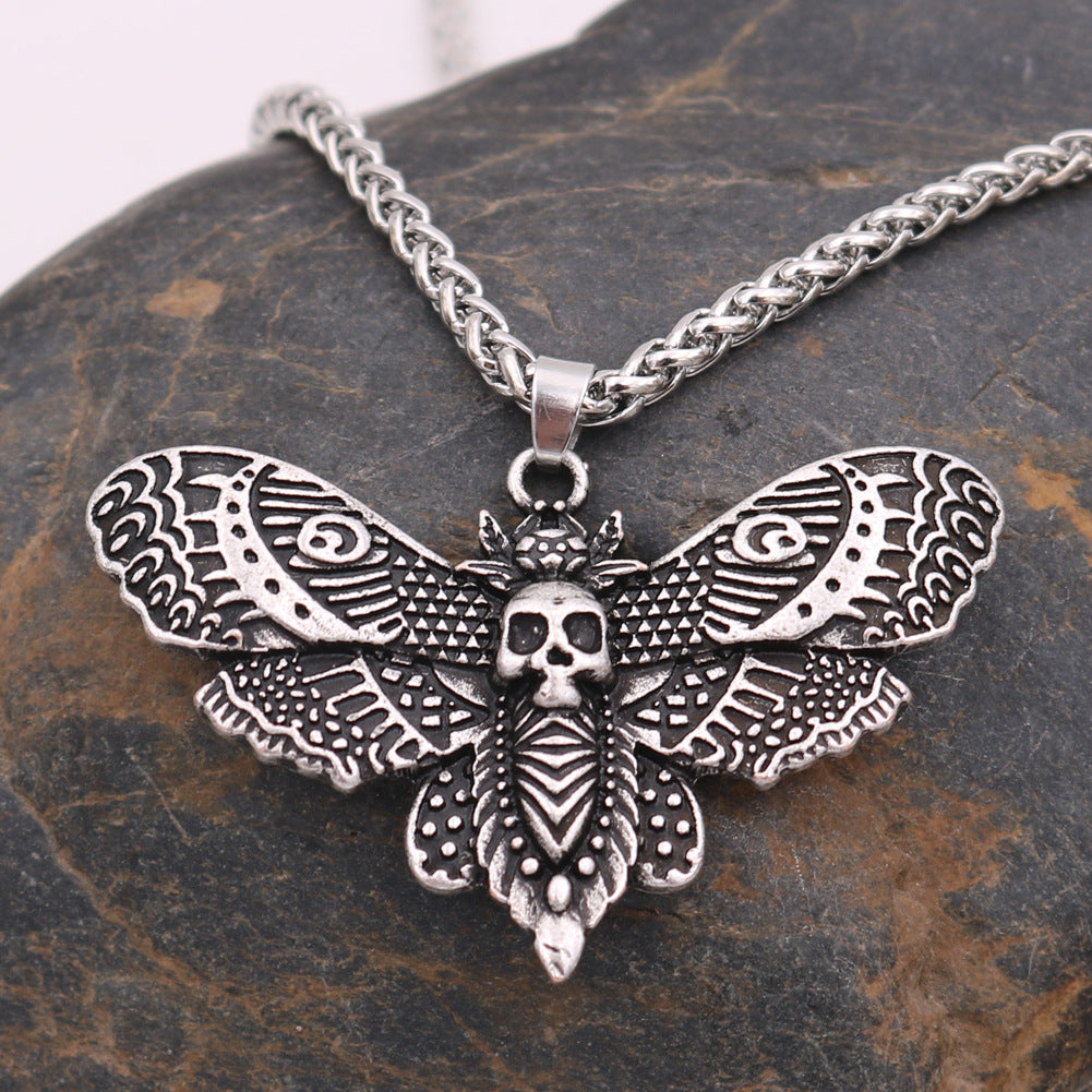 Death Valley Moth Alloy Pendant Necklace - European and American Retro Fashion Jewelry
