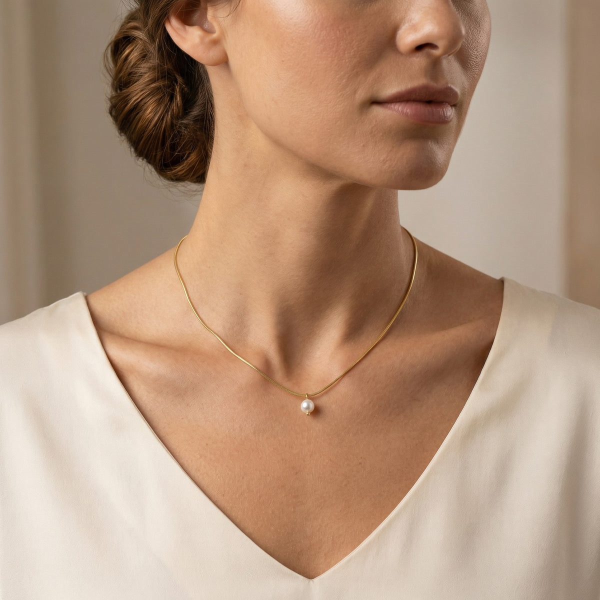 Stainless Steel – Round Snake Chain Imitation Pearl Necklace Gold