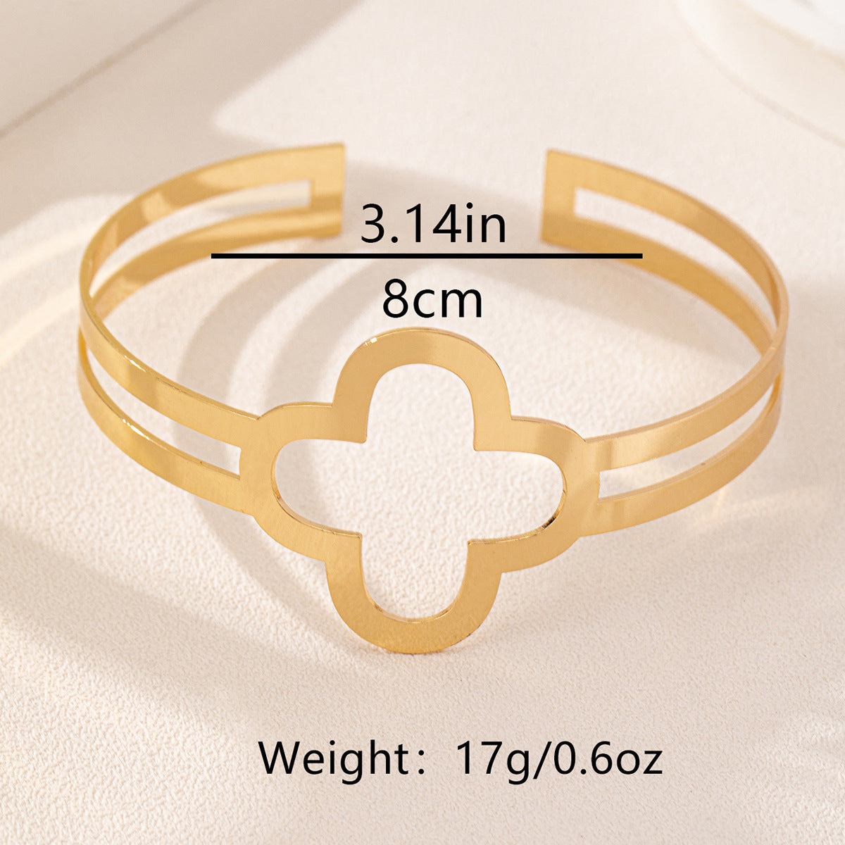 Planderful Vienna Verve Bracelet – Fashionable Hollow Metal Four-Leaf Clover Design