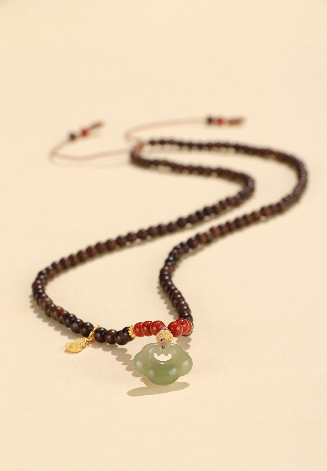 Hetian Jade Sandalwood Ruyi Lock Pendant Necklace