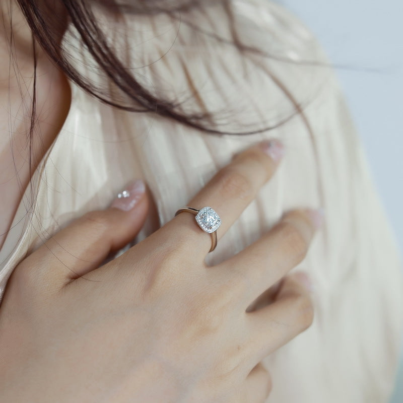 S925 Sterling Silver Moissanite Round Ring