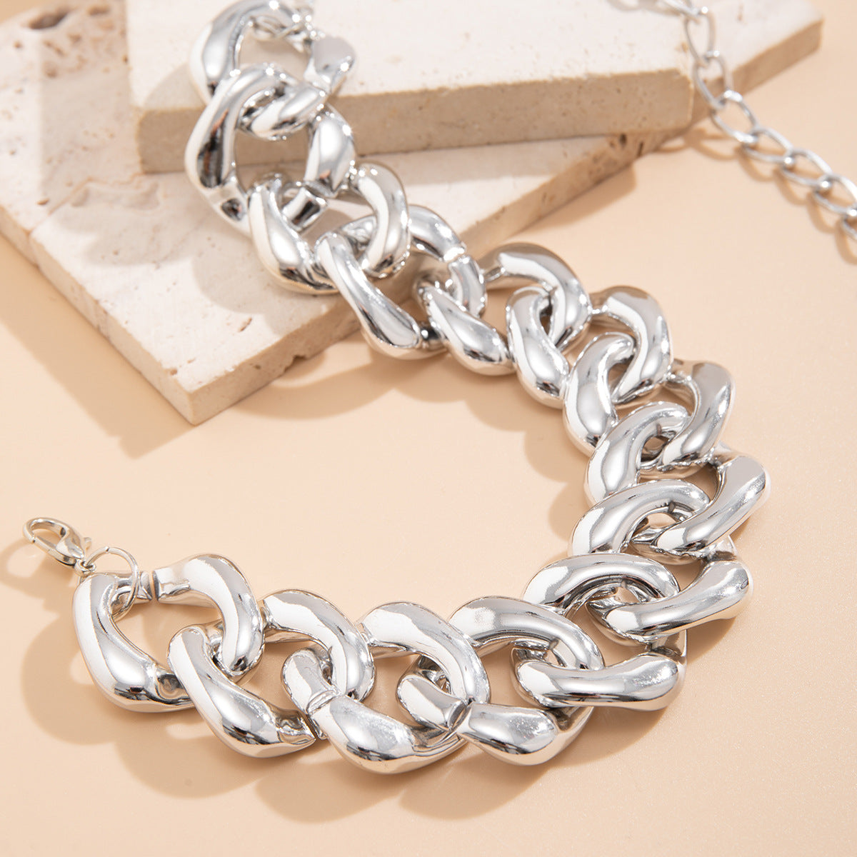 Trendy Hip-hop Thick Chain Necklace with Exaggerated Square Button