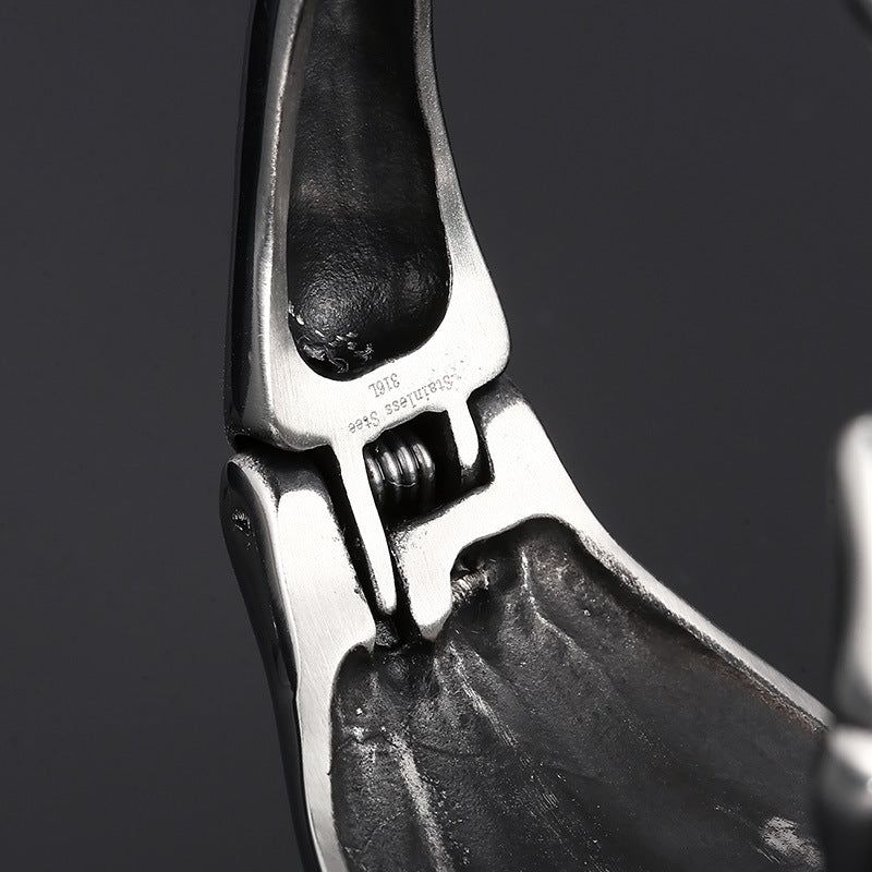 Dark Palm – & Old Titanium Steel Men's Skull Five-Claw Finger Bracelet