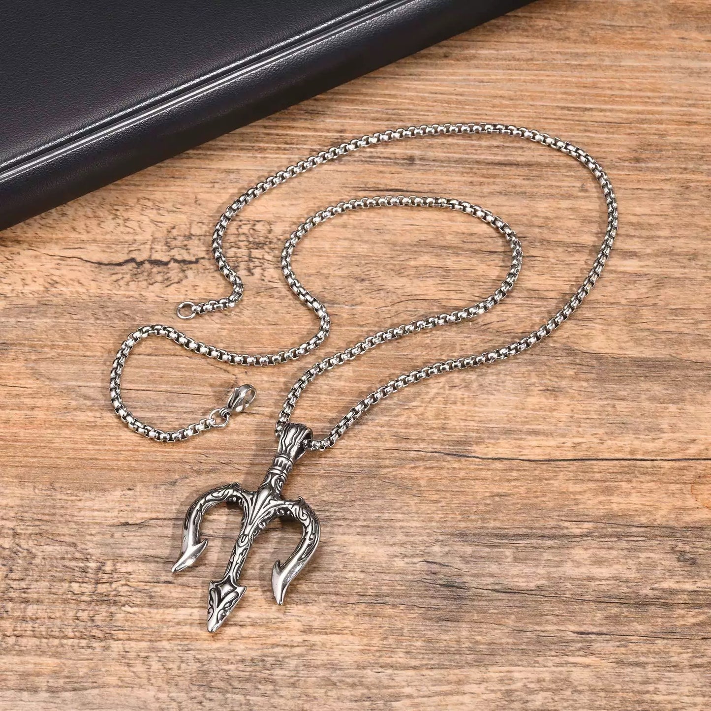 Planderful Aquaman Trident Pendant Necklace For Men Stainless Steel Custom Retro Hip Hop Style