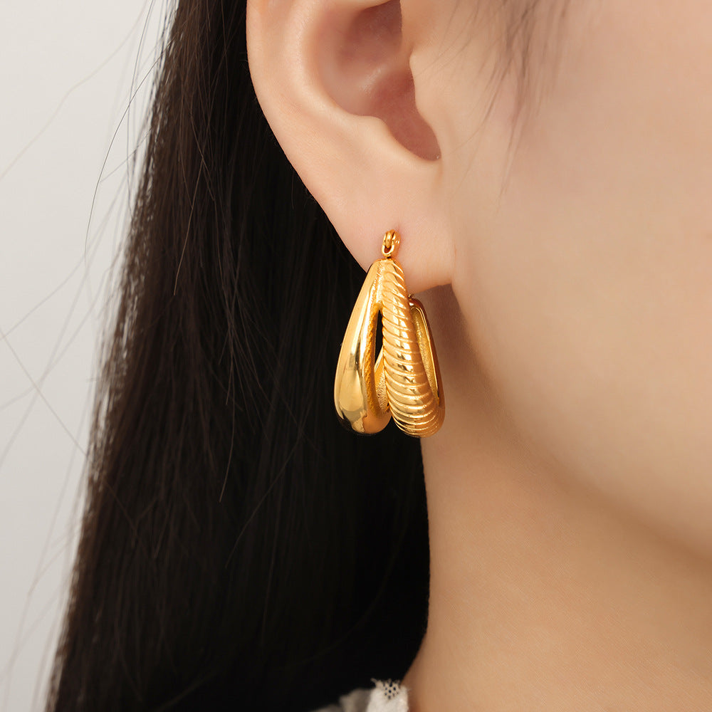 Exaggerated Geometric Gold-Plated U-Shaped Earrings with Twill Detail