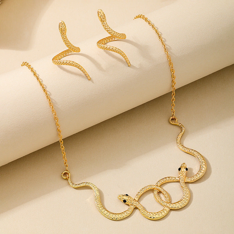 Zodiac Snake Necklace for Women by Planderful Stylish Trend