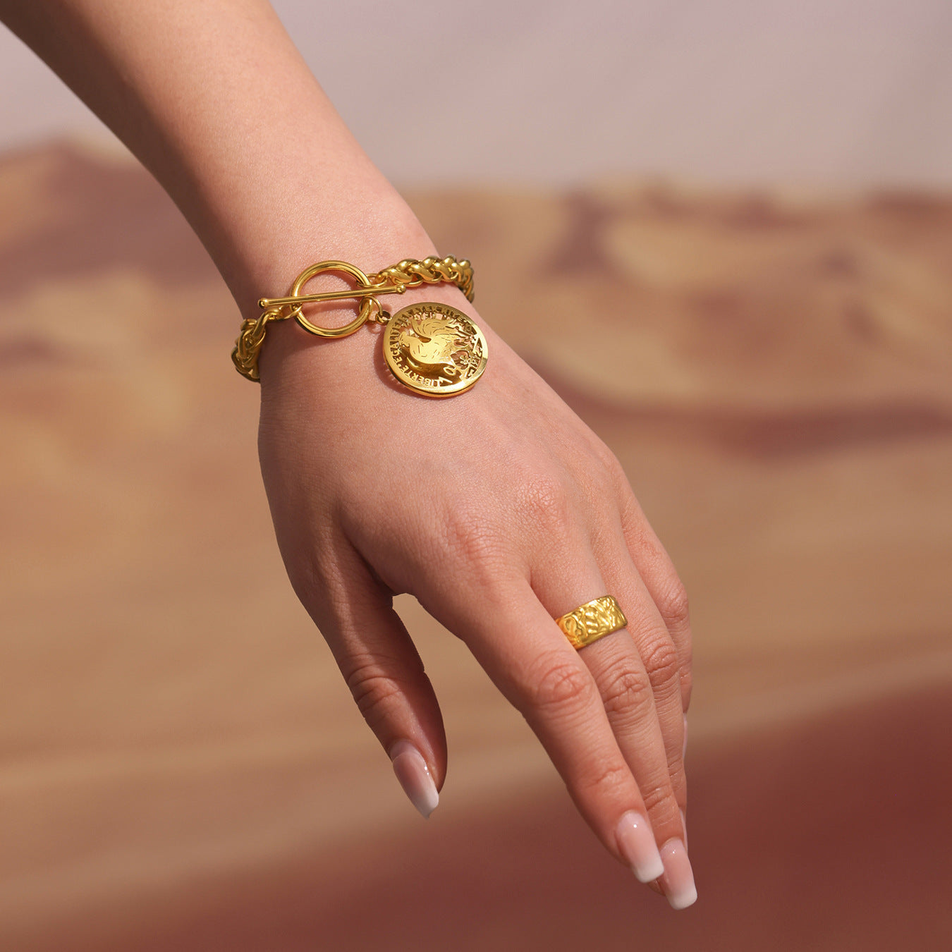 Planderful OT Buckle Bracelet 18K Gold Plated Steel Hip Hop