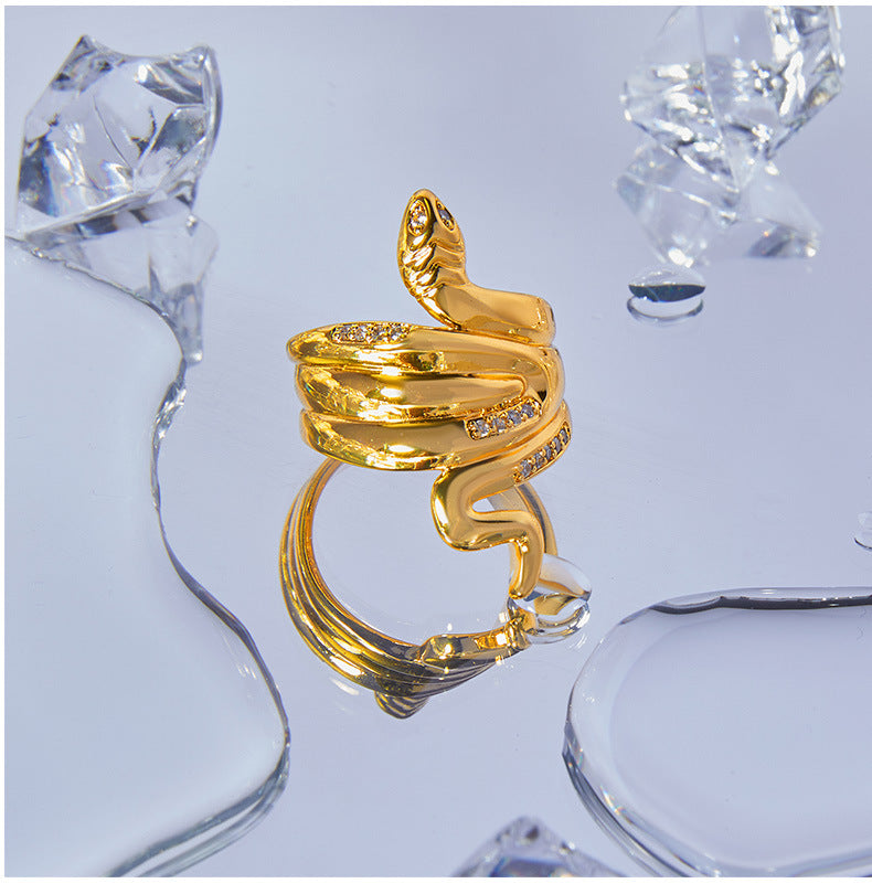 Luxurious Snake Design Copper Ring with Zircon Detail