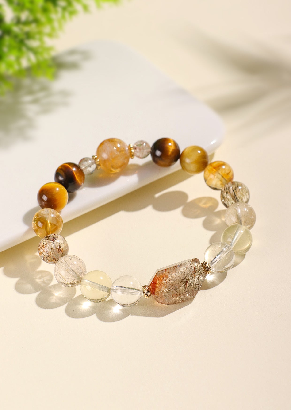 Planderful Fortune's Favor Bracelet – Elegant Crystal Beaded Design