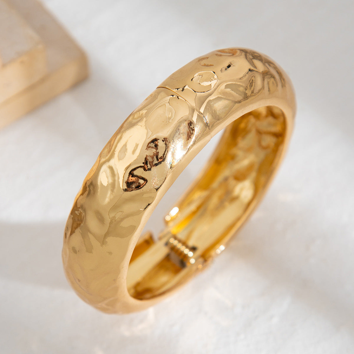 Bracelet Liquid Metal Smooth Spring Bracelet Geometric Wind Texture Wide Bracelet