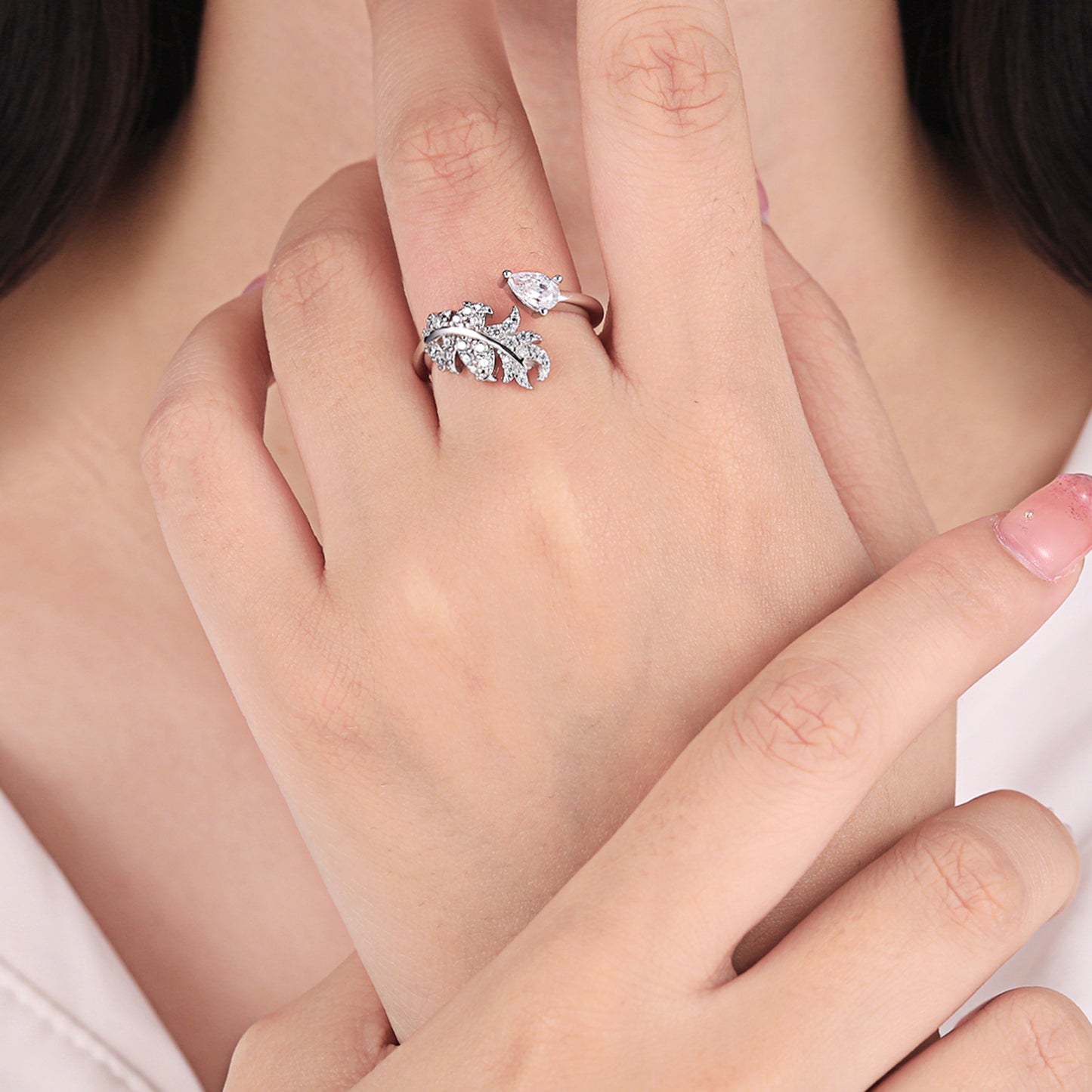 Pear Shape Zircon Feather Opening Sterling Silver Ring