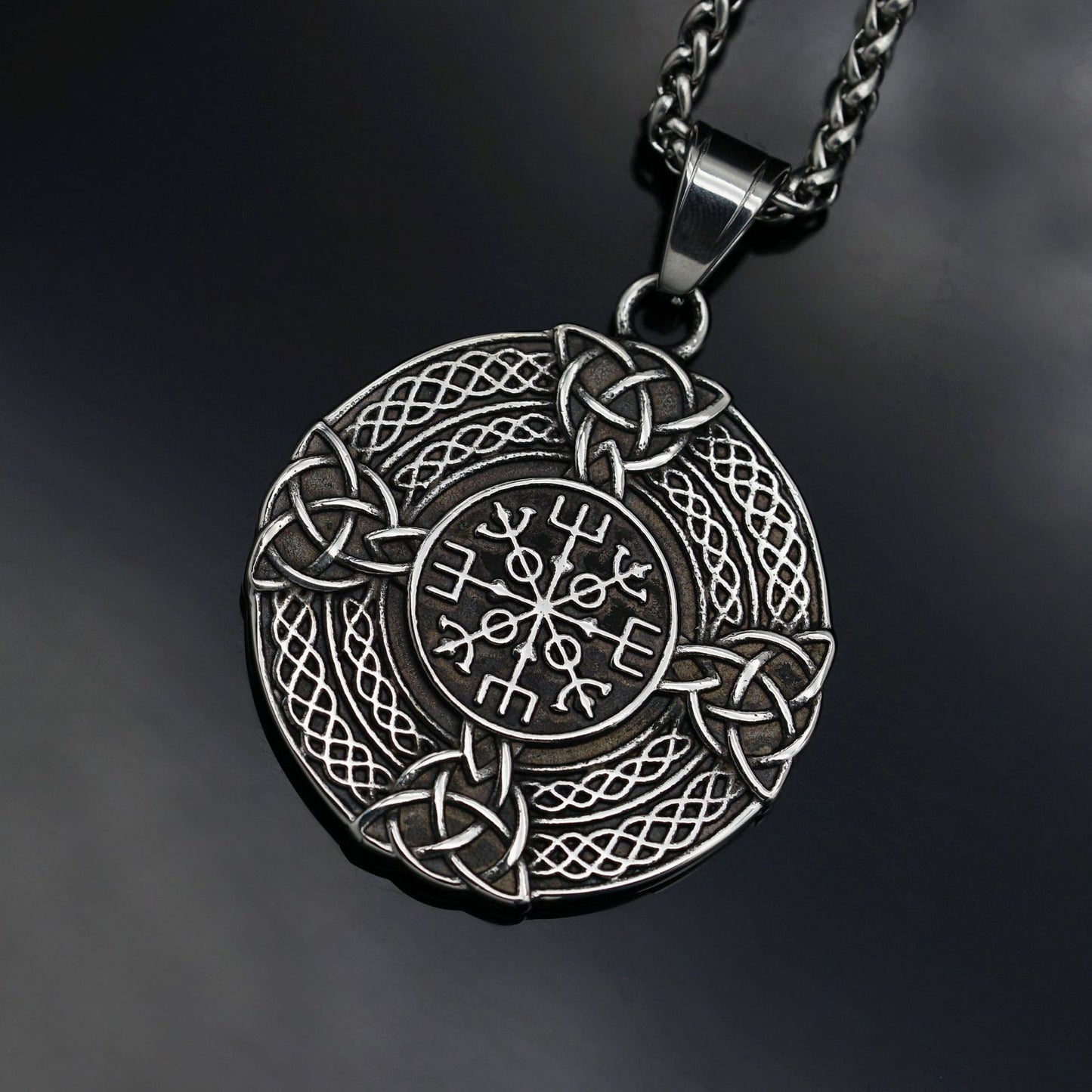 Steel Necklace – Vintage Nordic Celtic Knot Pendant