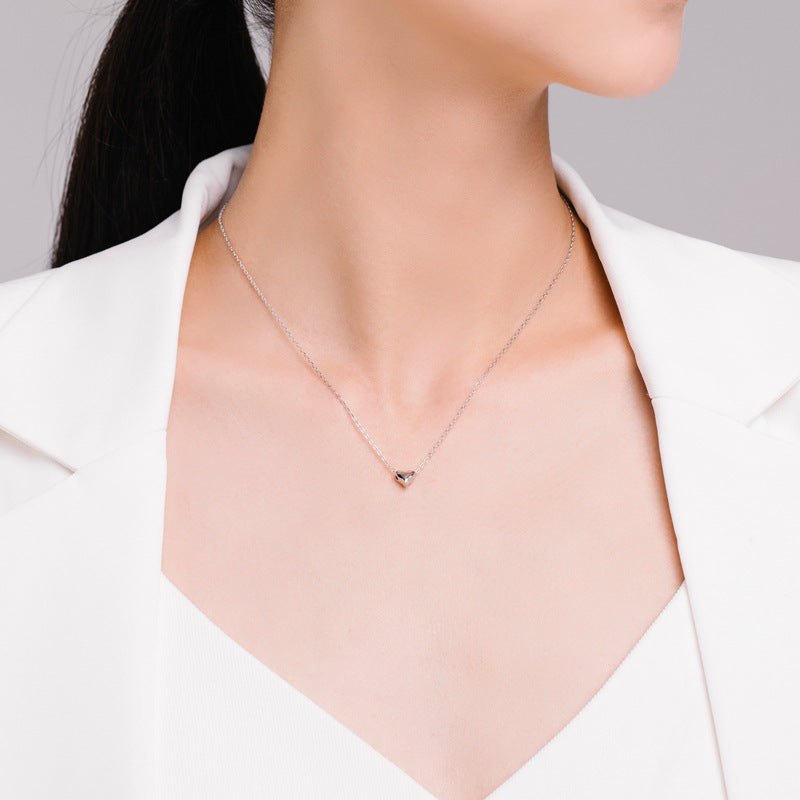 Lovely Heart-shaped Sterling Silver Necklace Pendant with Box Chain