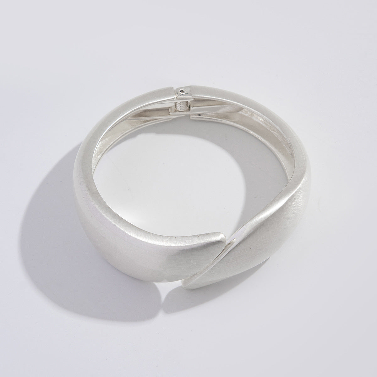 Planderful Metal Wind Bracelet Splicing Opening Design For Women Retro Bold Statement