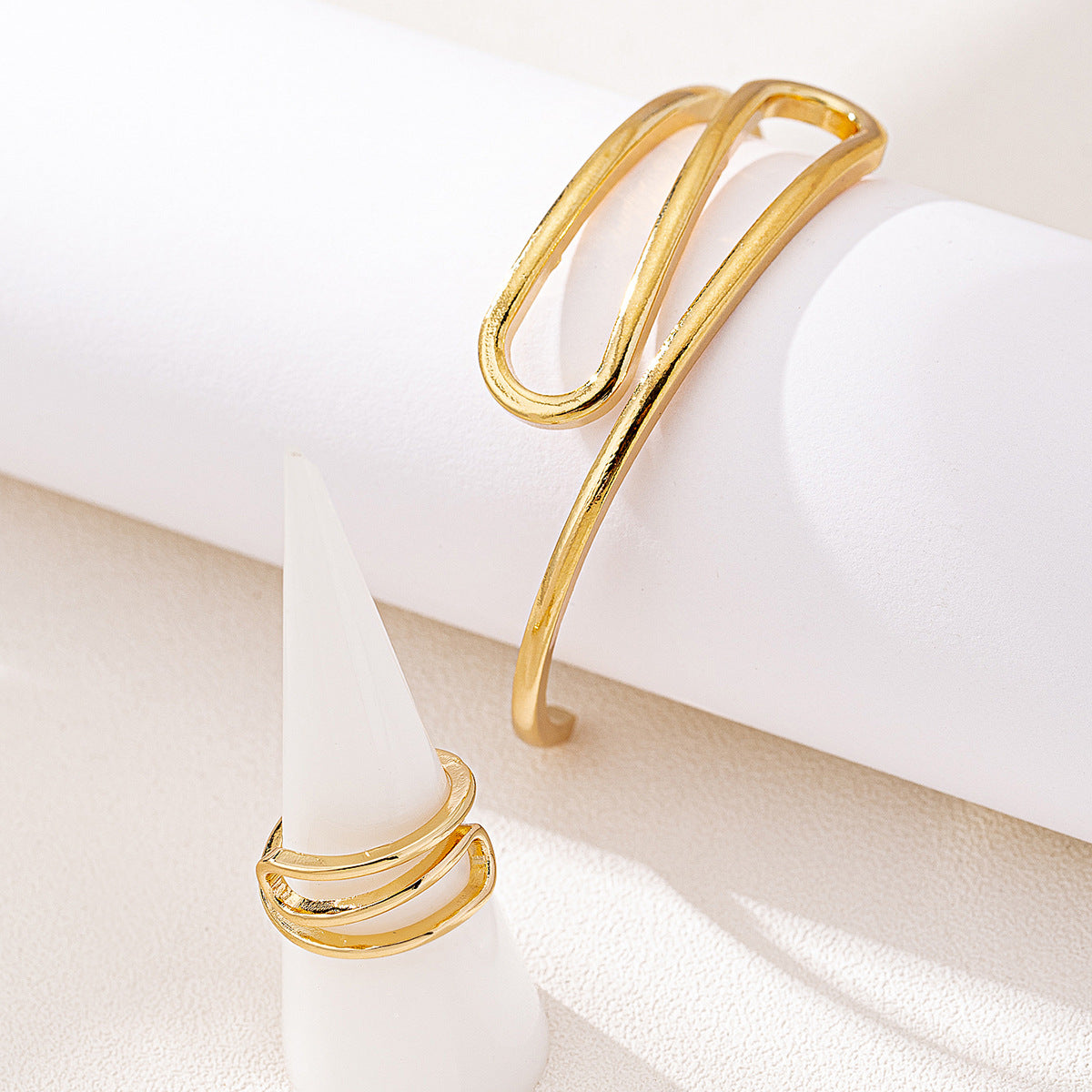 Planderful Vienna Verve Set – Unique Metal Asymmetric Design