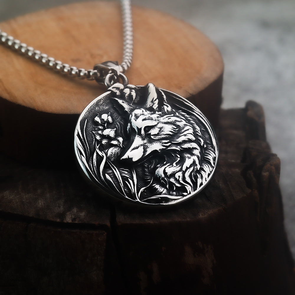 Europe and The United States Hot Selling Retro Wolf Head Pendant Jewelry for Men