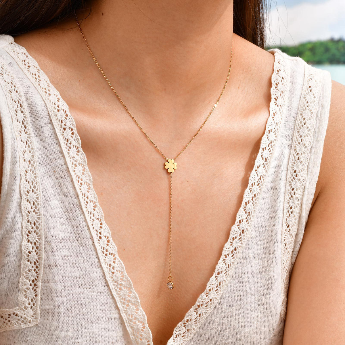 Gold-Plated Stainless Steel Flat Cross Chain Four-Leaf Clover Zircon Fringed Y-Shaped Necklace