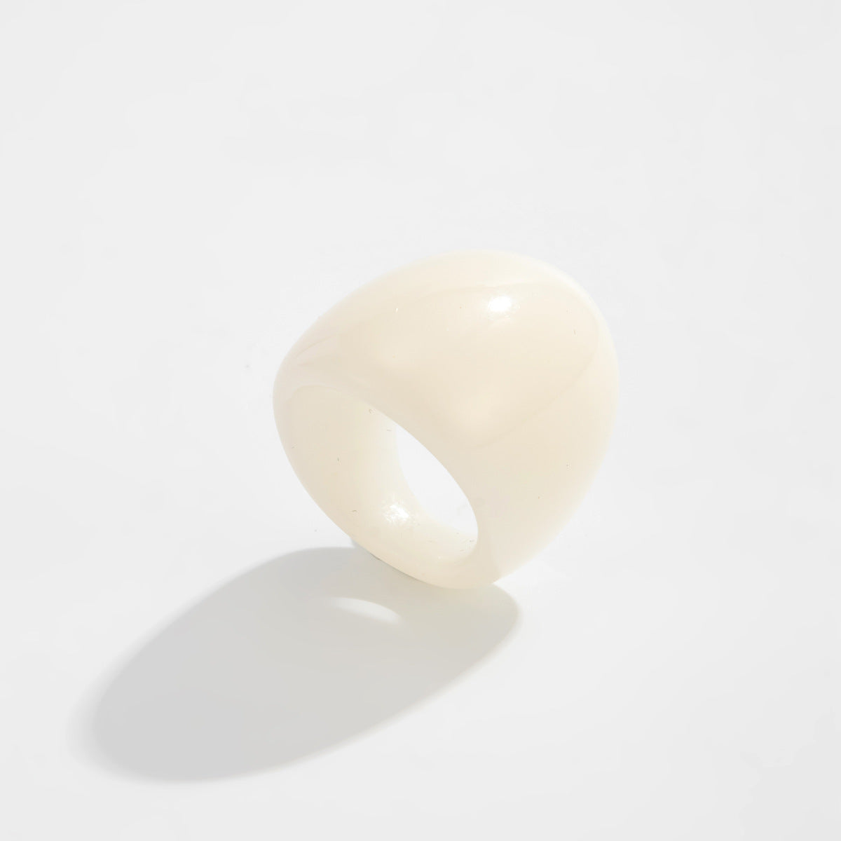 Planderful Vienna Verve Amber Resin Wide Ring For Women Vintage European Style Statement Jewelry