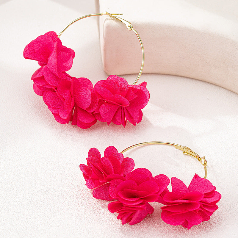 Planderful Vienna Verve Earrings – Chic Metal Circle Design