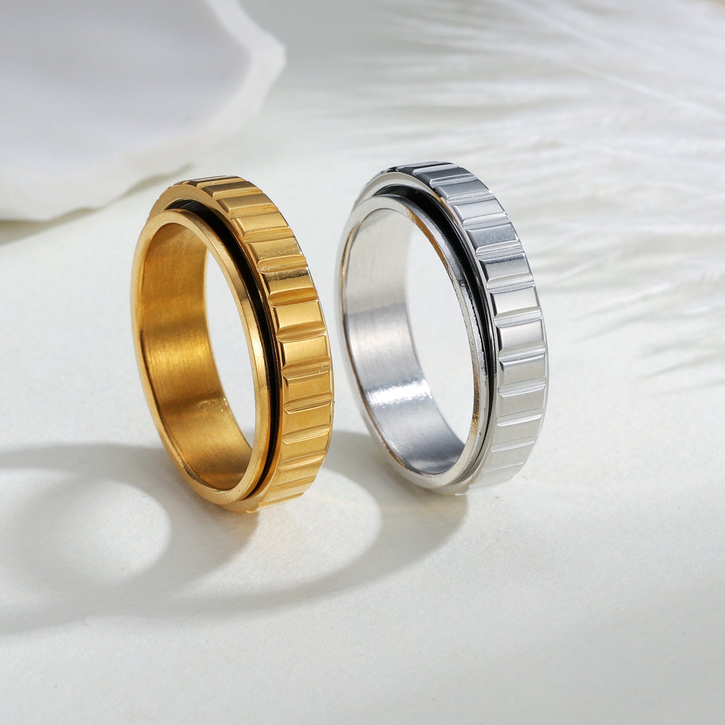 Planderful Everyday Genie Rotatable Decompression Gear Ring Stainless Steel Unisex Mens Jewelry
