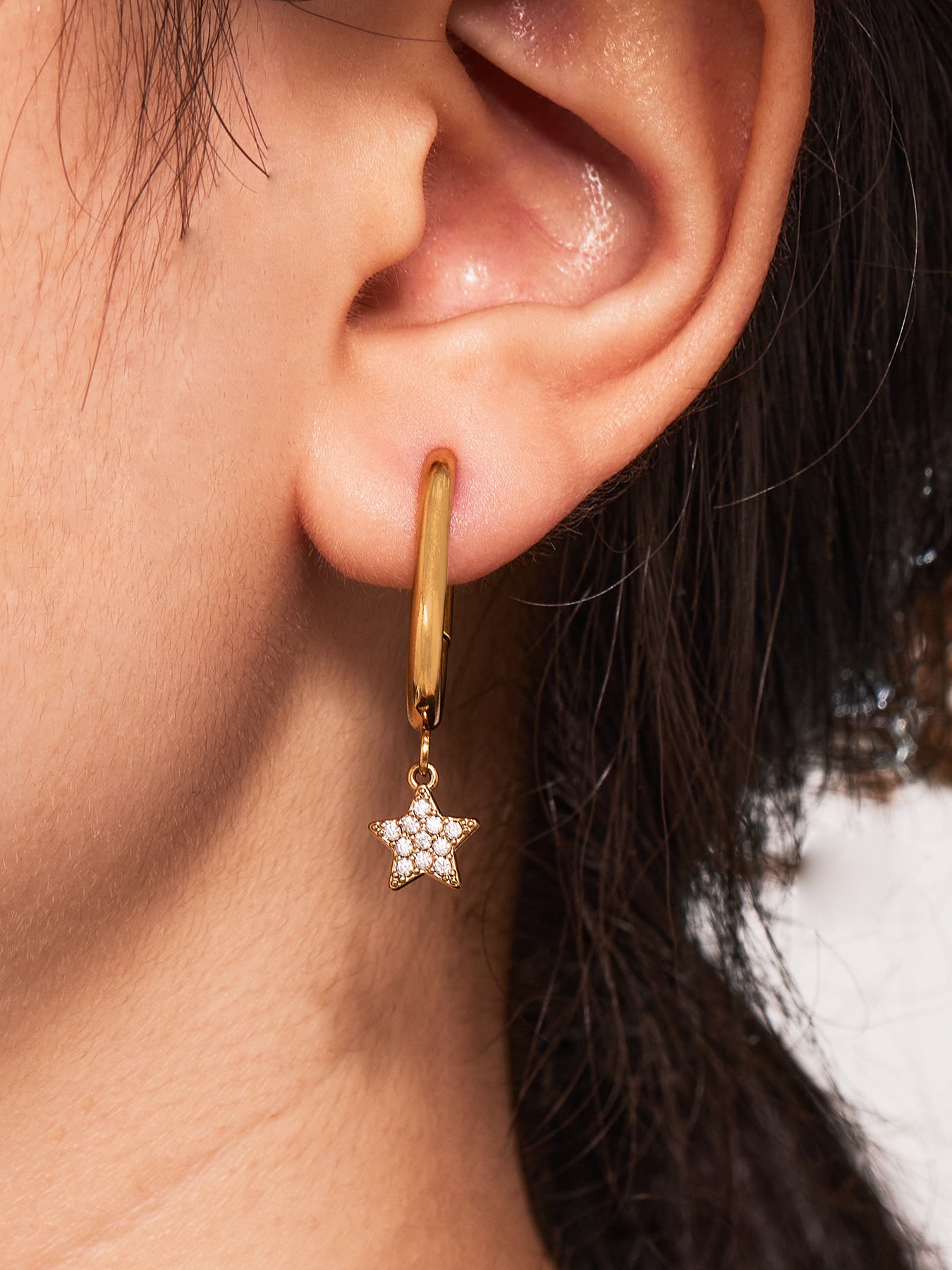 Planderful Zirconium Pentagram Earrings 18K Goldplated Bold