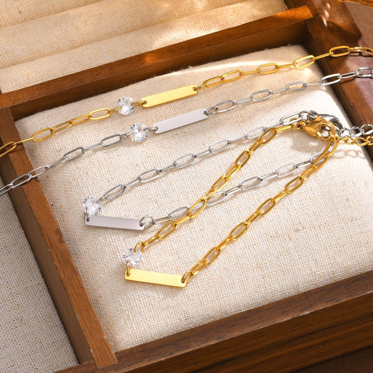 Ladies Gold Necklace Titanium Steel Europe & America