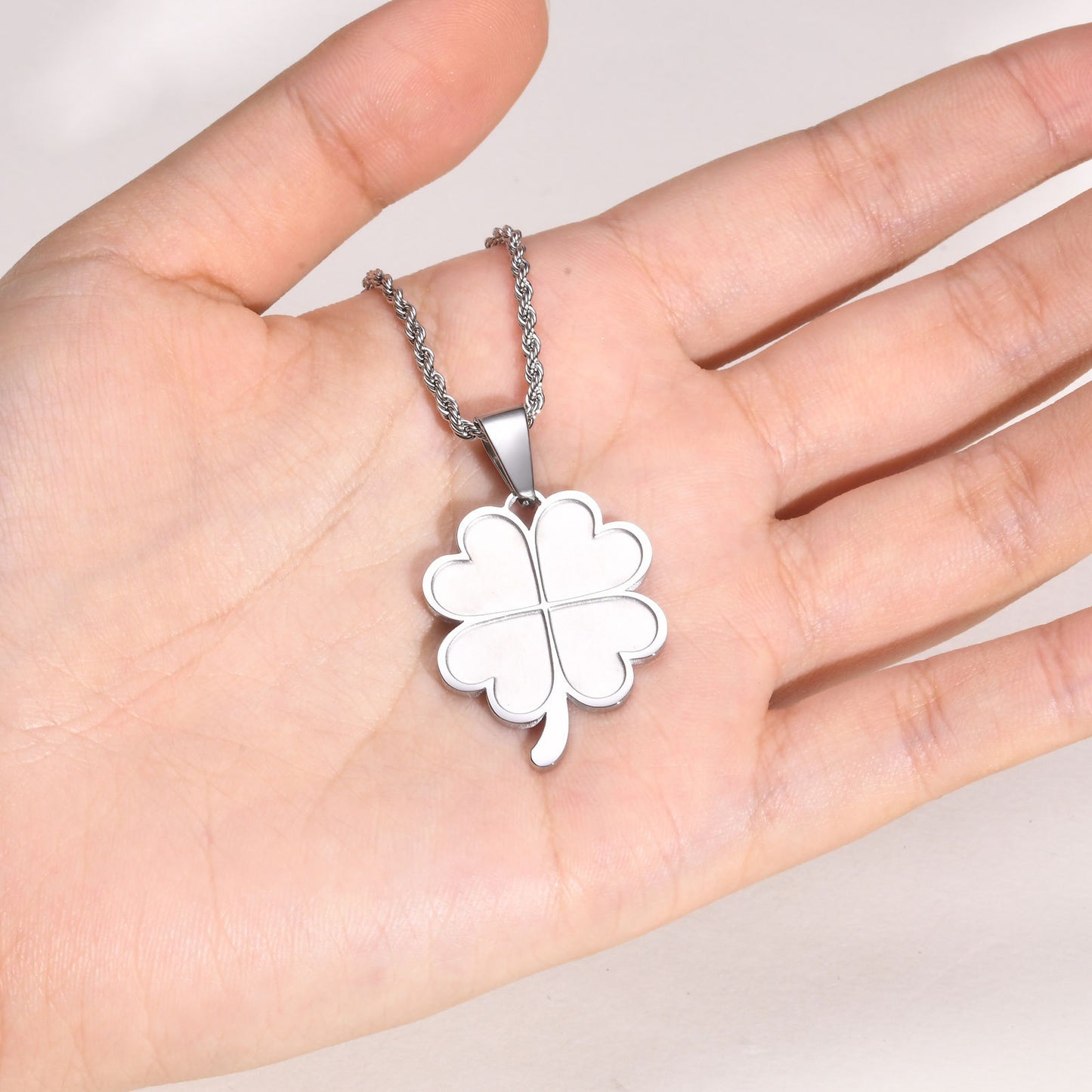 Jewelry Stainless Steel Four-Leaf Pendant Necklace Unisex