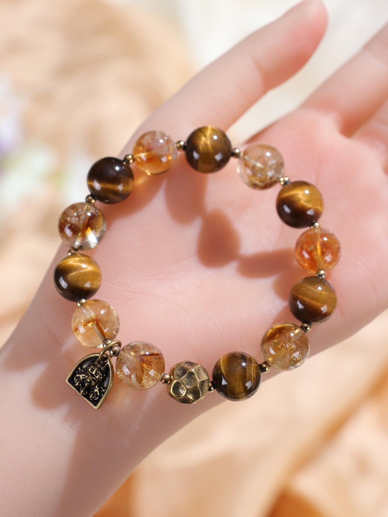 Planderful Fortune's Favor Bracelet – Premium Tiger's Eye and Citrine Design