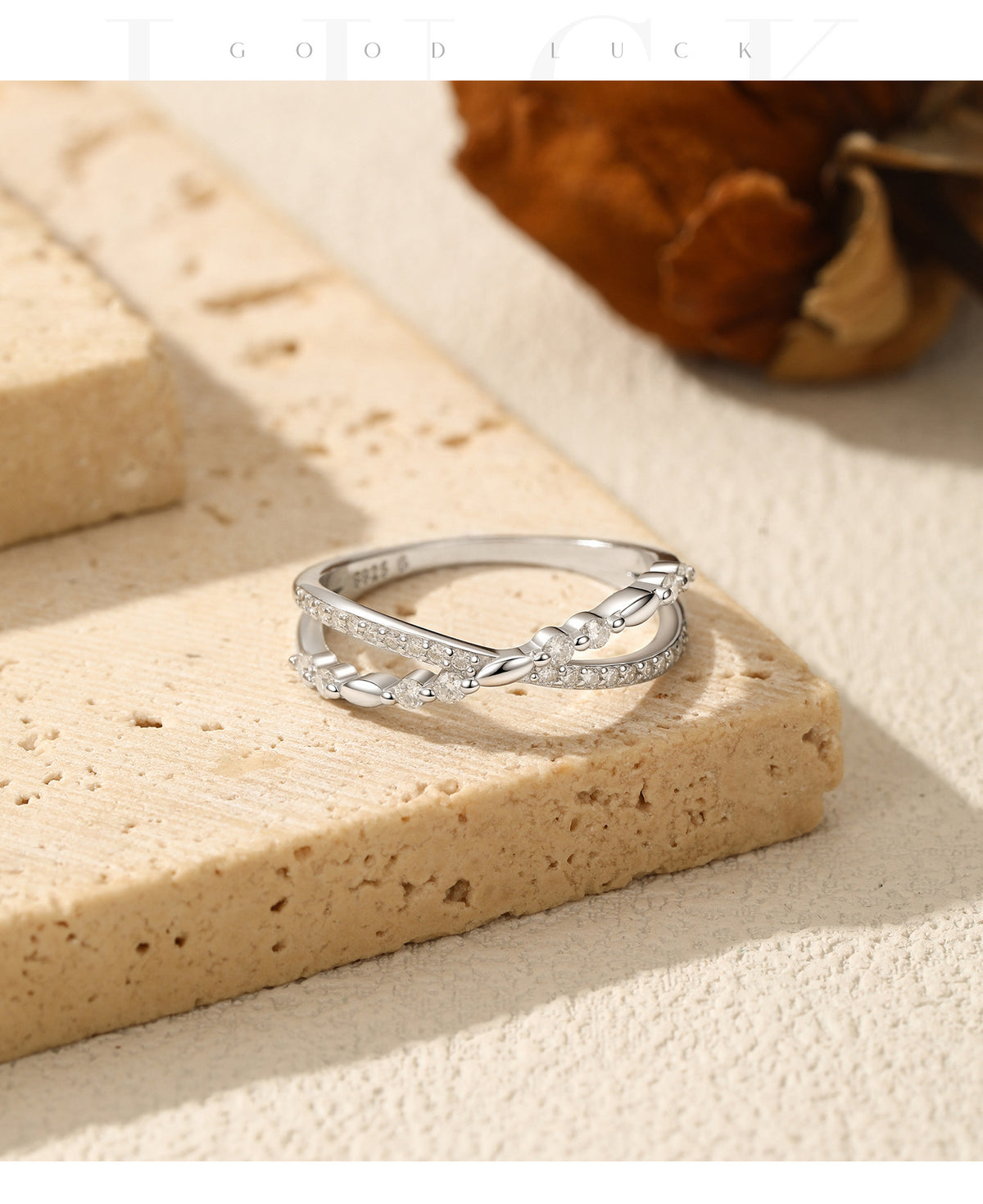 S925 Sterling Silver Cross-Over Moissanite Ring