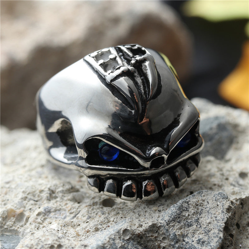 Titanium Steel Skull Ring for Men - Retro Punk Pirate Design in European and American Style