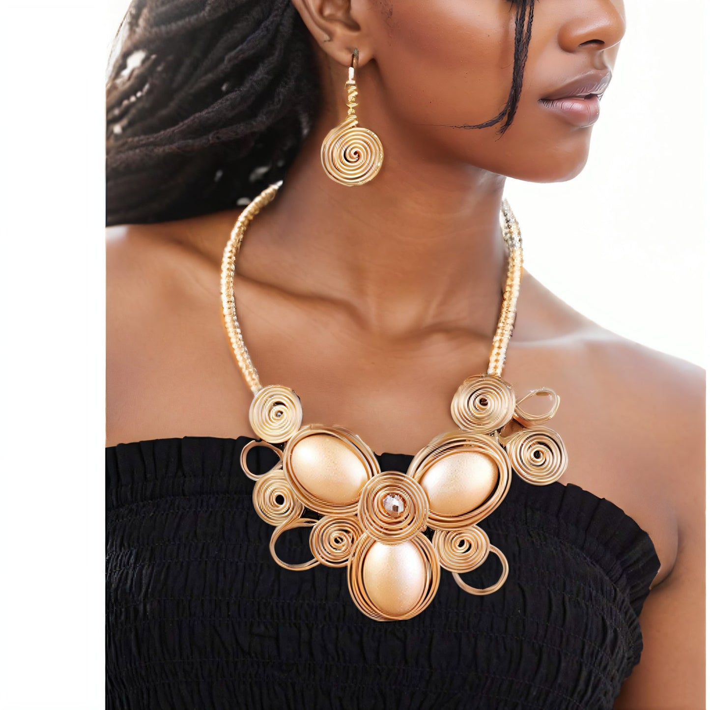 Planderful Savanna Rhythms Necklace – Handmade Exaggerated Floral Design