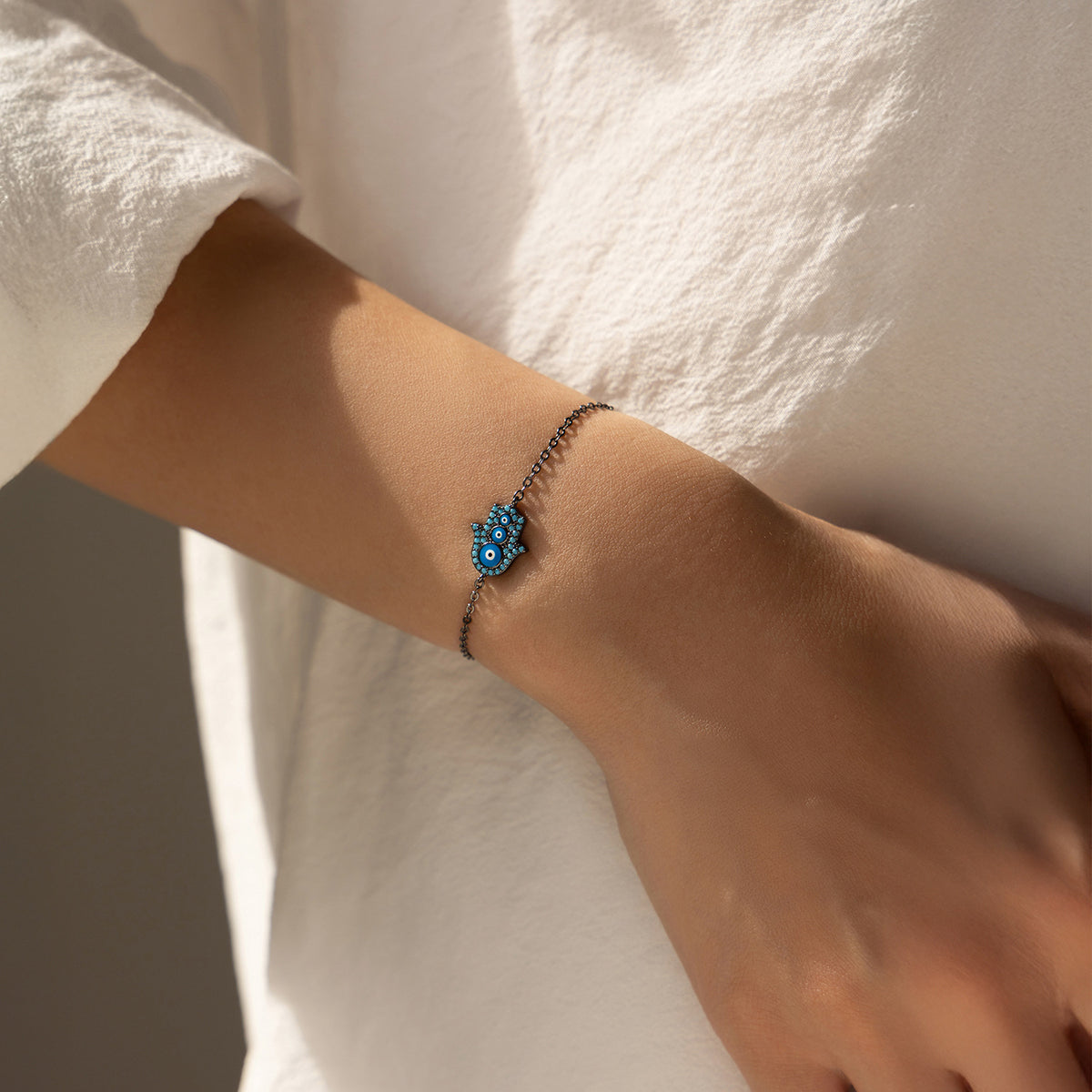 925 Sterling Silver Eye Ghost Bracelet