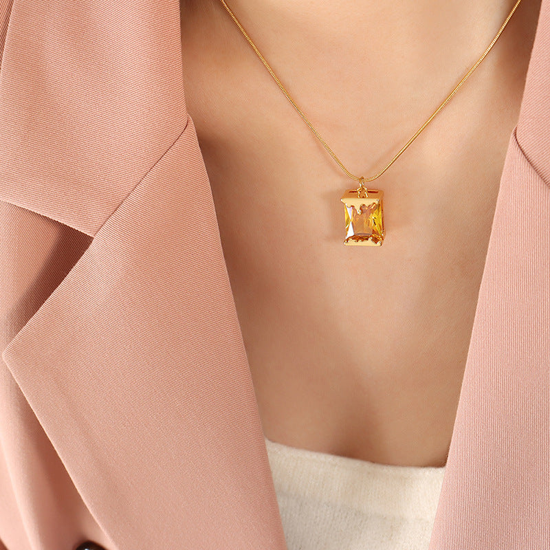 European and American Oil Lamp Pendant and Earrings Set, Titanium Steel and Copper Necklace, Fashionable Commuting Jewelry Collection